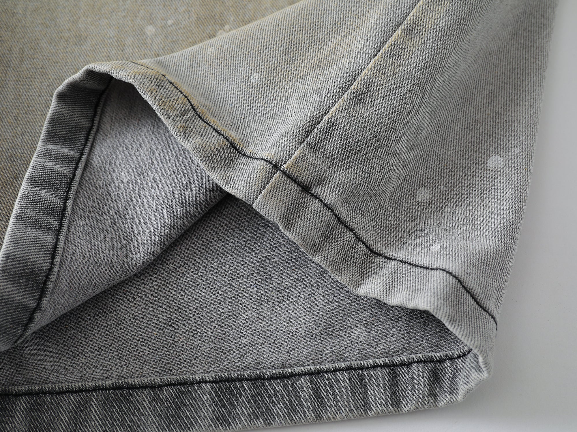 ASH DENIM SHORTS - Image 4